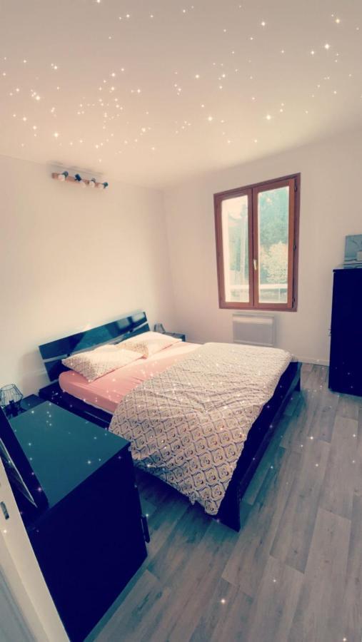 Appartement Lagny Sur Marne Disneyland Paris Exterior foto